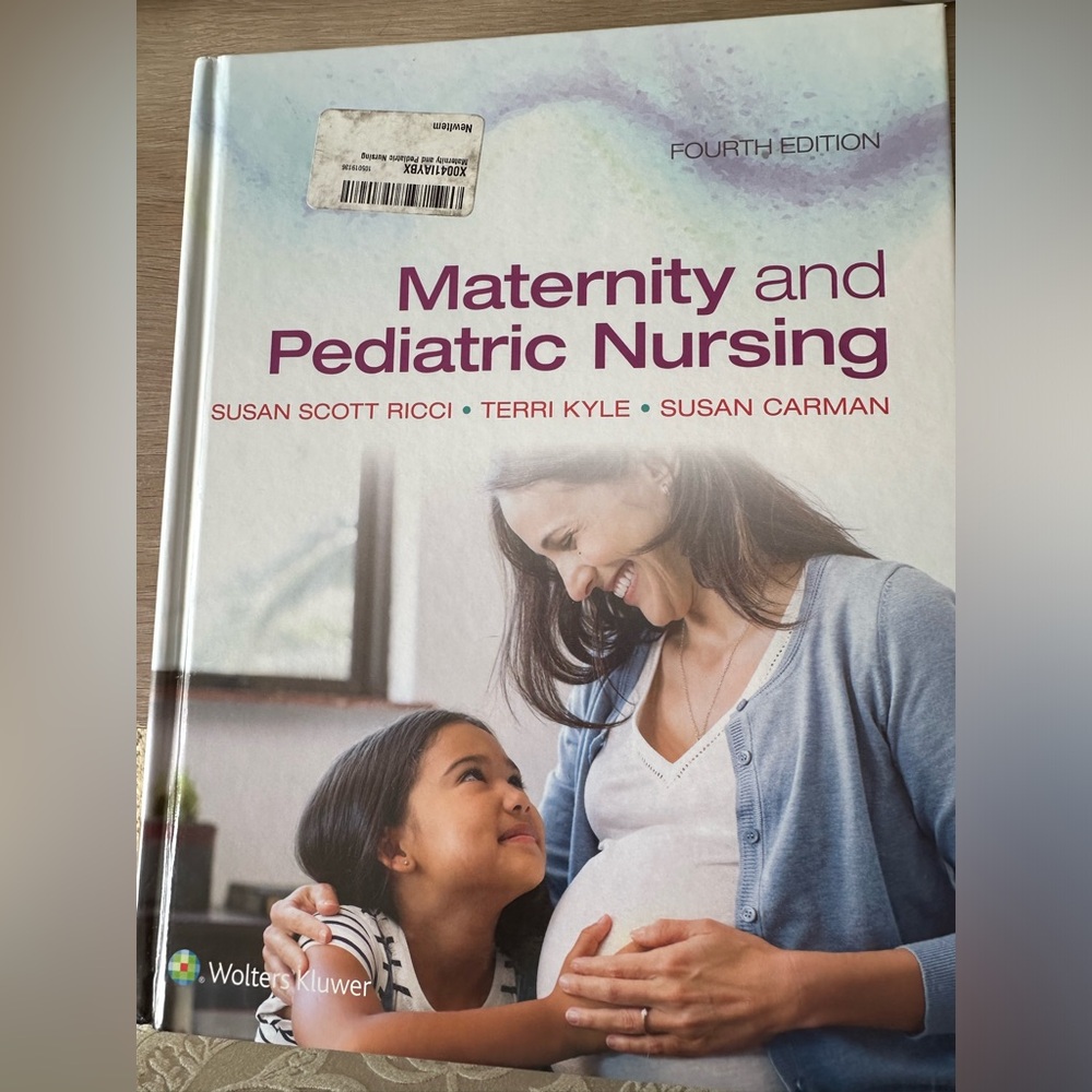 Maternal new born nursing school book